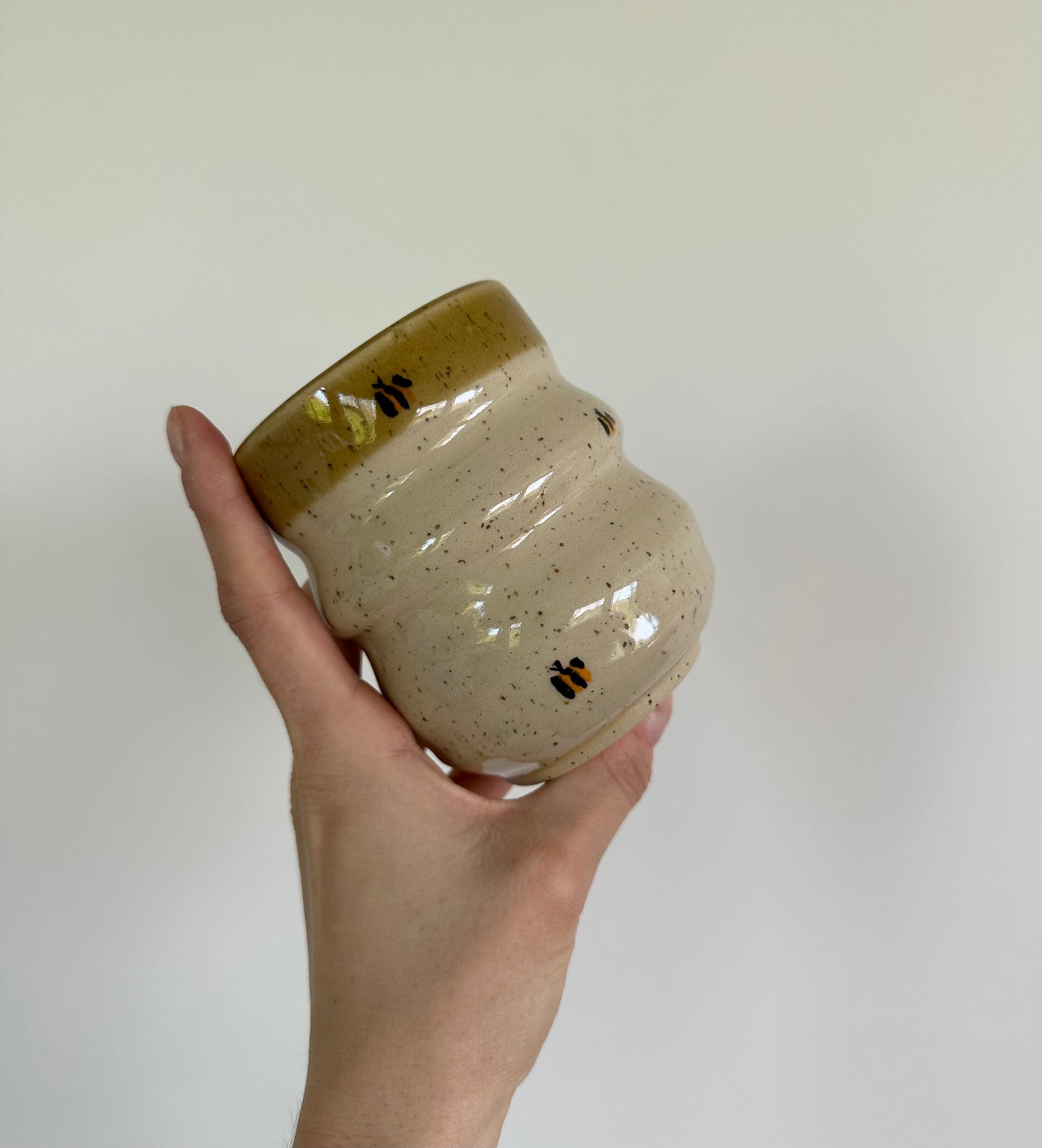 Bumble Tumbler